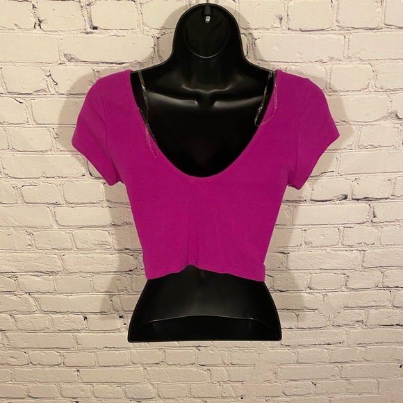 Magenta Crop Top - Picture 2 of 2